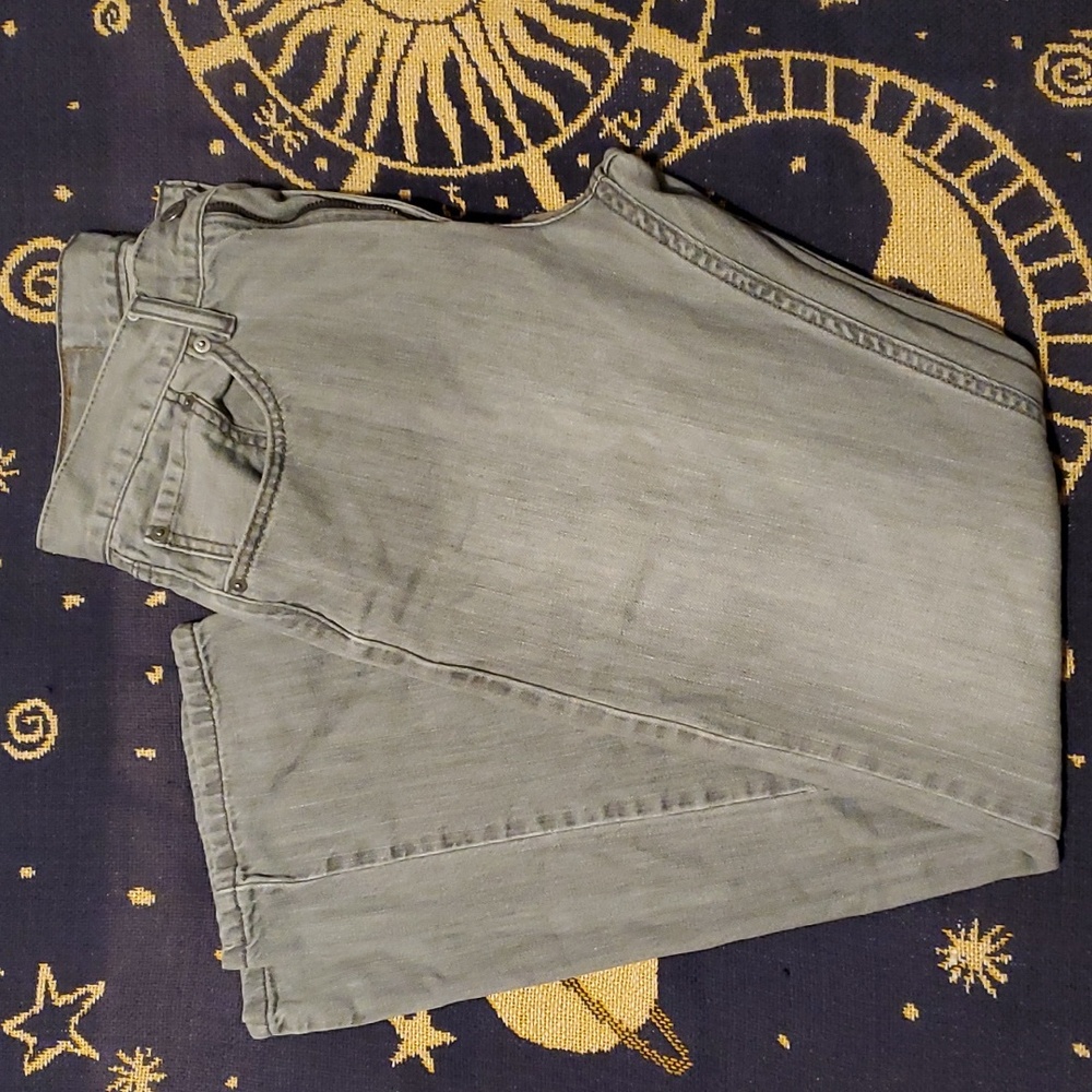 Levi jeans